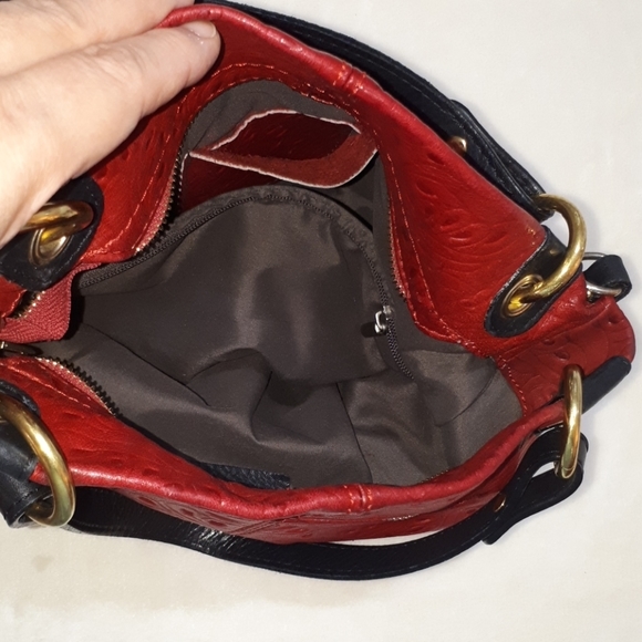 Tooled Leather (2 Way) Xbody Bag - Picture 3 of 6